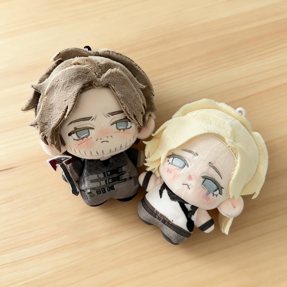 Peluche de cosplay Leon Scott  - Home Decor Games avis et prix